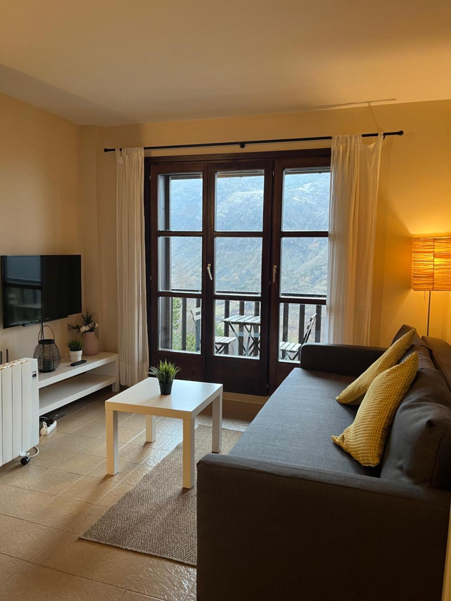 Roxy House - Apartamento A Pie De Pistas De Espot Bagian luar foto